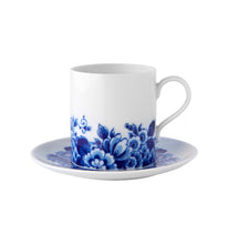 Load image into Gallery viewer, Vista Alegre Blue Ming Tea Cups and Saucers, Set of 4
