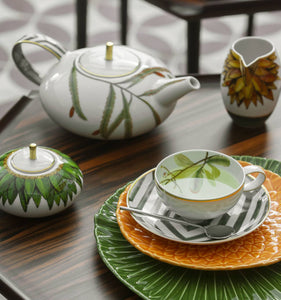 Vista Alegre Amazonia Teapot