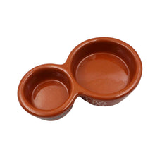 Load image into Gallery viewer, João Vale Hand Painted Traditional Terracotta Olive Dish
