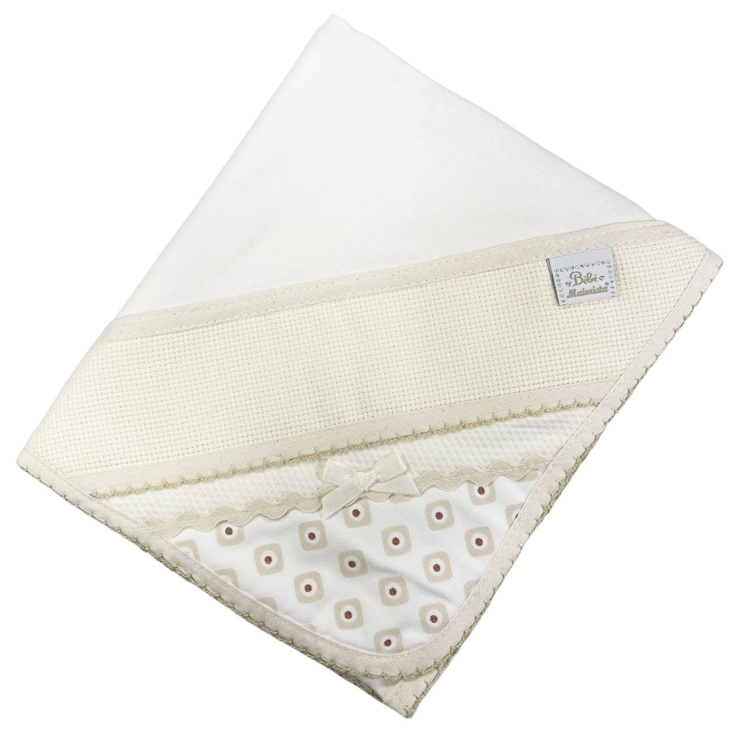 100% Cotton Portuguese Embroidered Cream Baby Burp Cloth