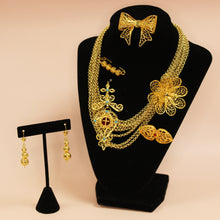 Load image into Gallery viewer, Traditional Portuguese Filigree Costume Queen Earrings
