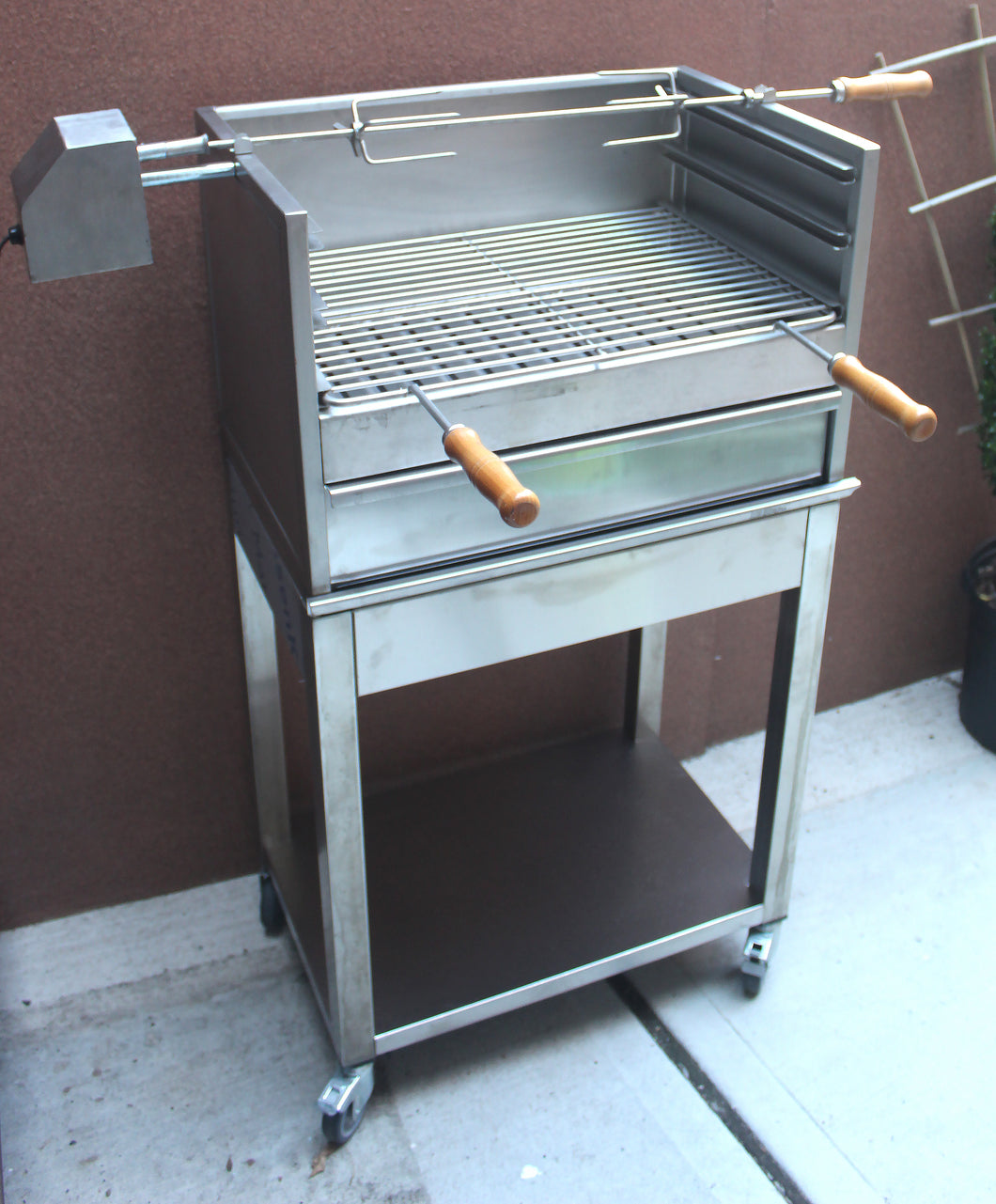 BBQ Charcoal Grill Aisi 304 Stainless Steel, Handmade in Portugal